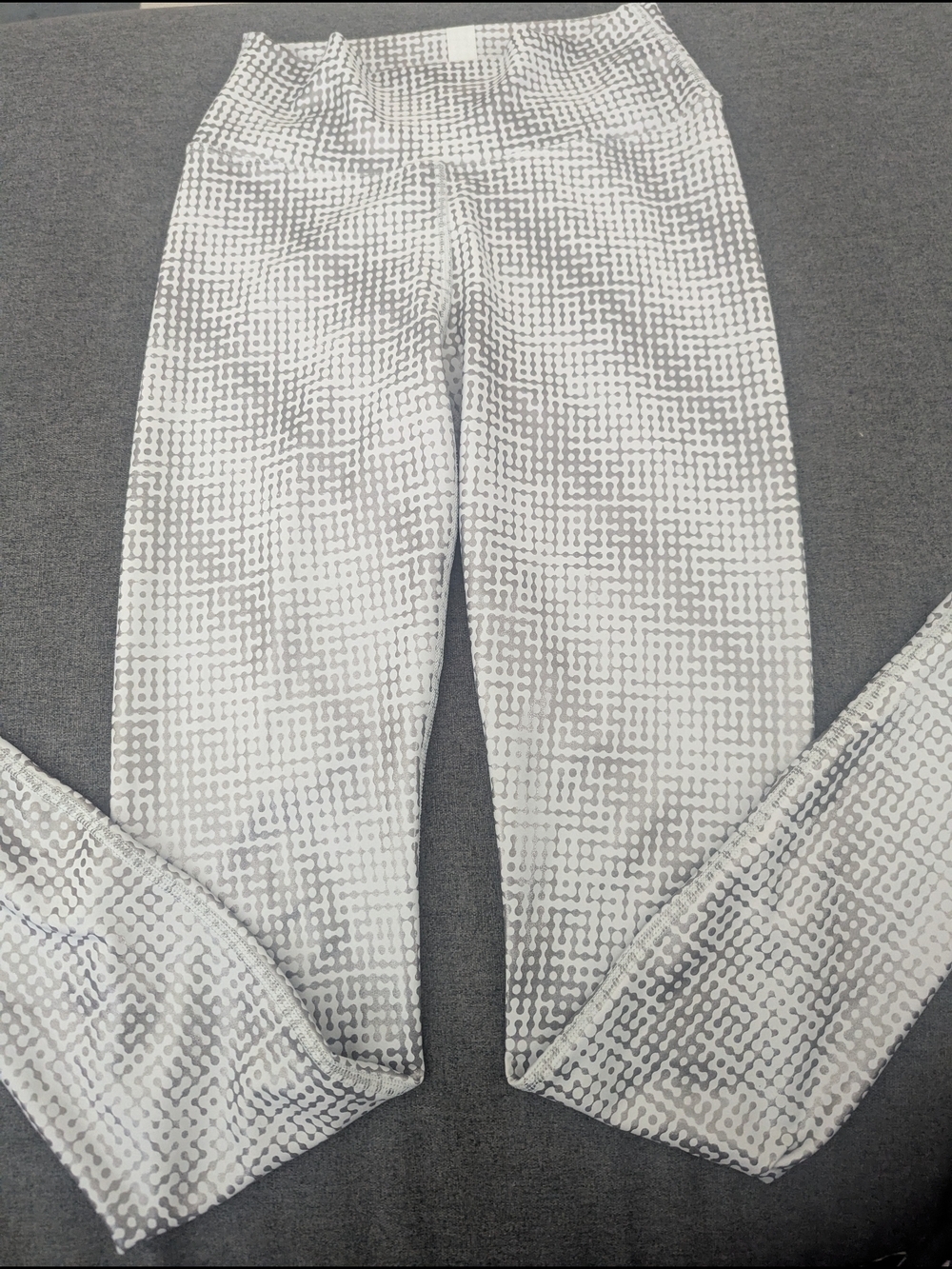 Peloton Show Up Silver Foil Leggings